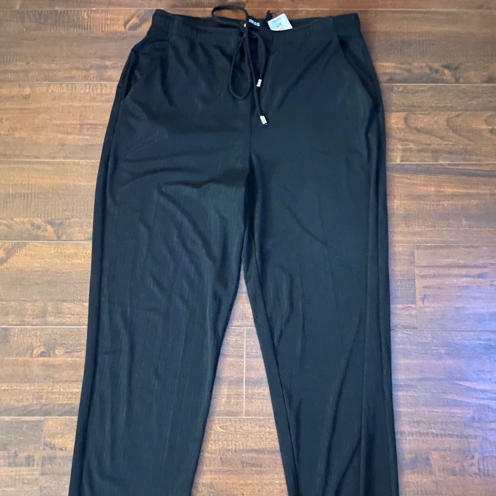 Express mid rise pants